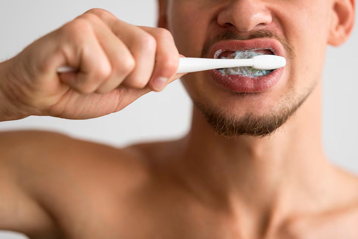 Água, Sua Melhor Amiga: Hidratação Constante Para Uma Boca Limpa - inspiração 1