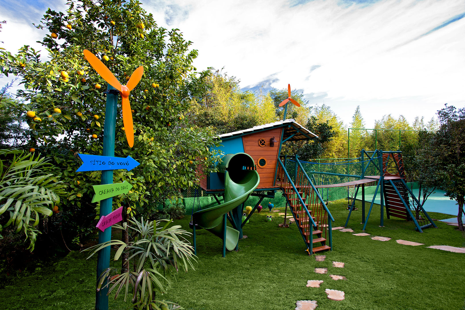 A Doce Recompensa: Saboreando a Colheita e Celebrando o Esforço - inspiração 1