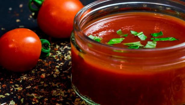 Variação Gourmet: Molho de Tomate com um Toque Especial - inspiração 1