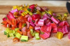 Acelga no Vaso: Cultivando Cores Mesmo em Espaços Pequenos - inspiração 3