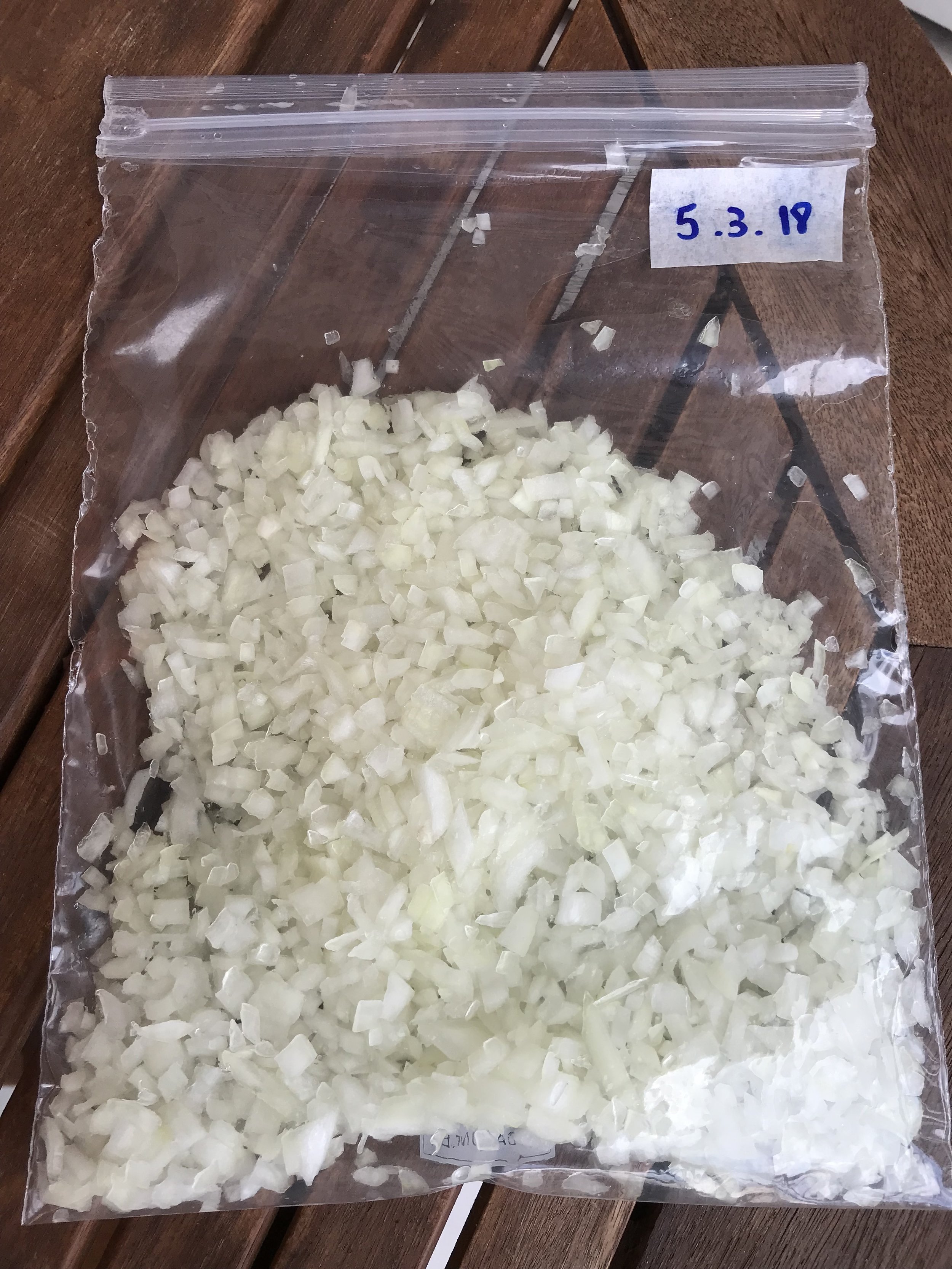 Como Evitar Que a Cebola Fique Aguada no Freezer - inspiração 3