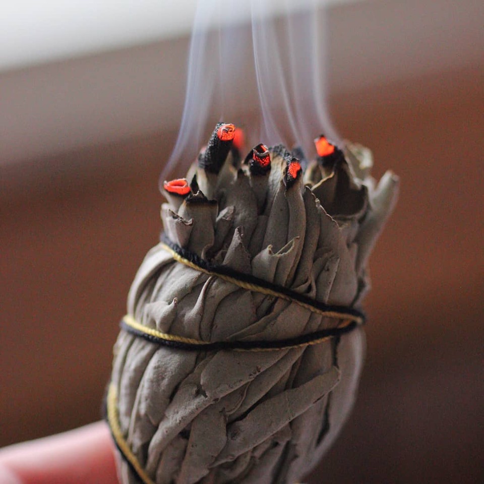 Despertando o Poder da Sálvia para a Limpeza do seu Espaço - inspiração 2