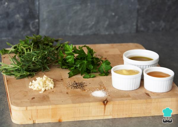 Pasta de Alho e Ervas: Praticidade e Sabor em um Só Preparo - inspiração 1