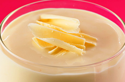 Apresentação Impecável: Decore com Frutas Frescas e Folhas de Hortelã - inspiração 1