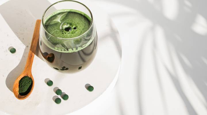 Como a Spirulina age como um escudo antioxidante para sua pele - inspiração 1