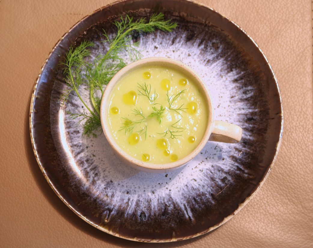 Solução Criativa: Gengibre e Cúrcuma para um Caldo Revigorante - inspiração 1