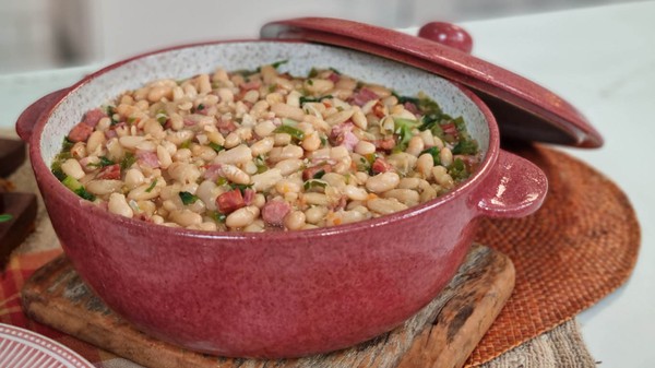 O Toque Defumado que Apaixona: Bacon e Linguiça para um Sabor Profundo e Acolhedor - inspiração 2