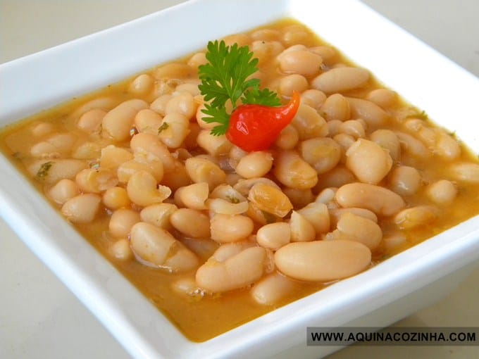 Desvendando o Caldo Perfeito: Técnicas Simples para um Feijão Branco Cremoso - inspiração 3