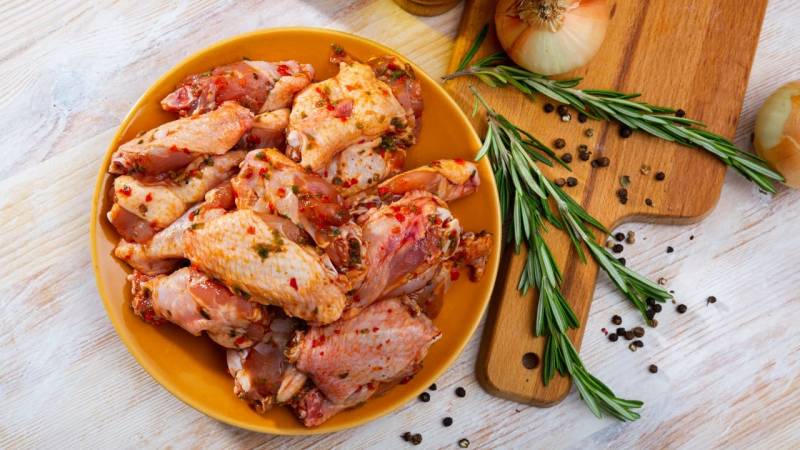 O Erro Fatal: Como Evitar que o Alho Queime e Amargue Seu Preparo - inspiração 1