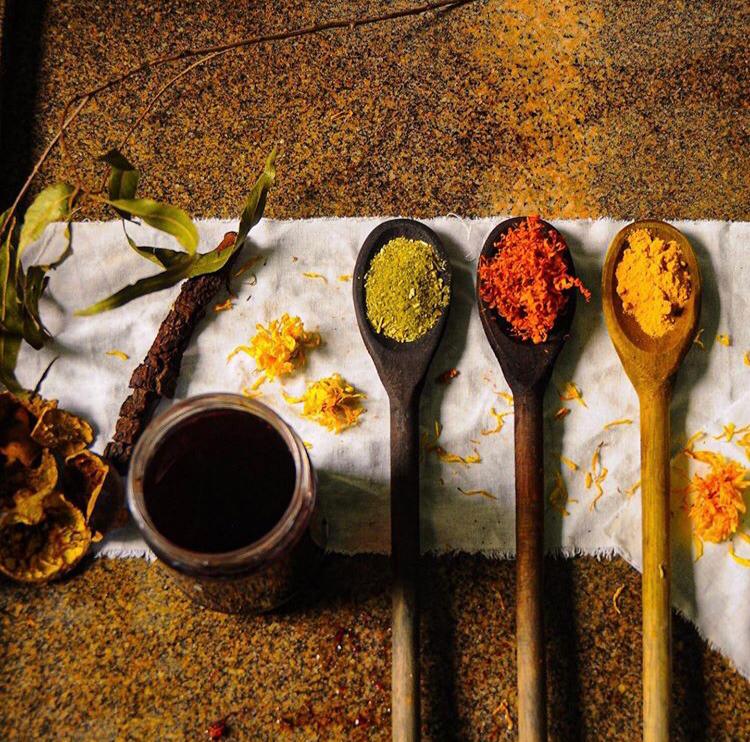 Lavagem Consciente: Prolongando a Vida da Sua Peça Tingida - inspiração 2