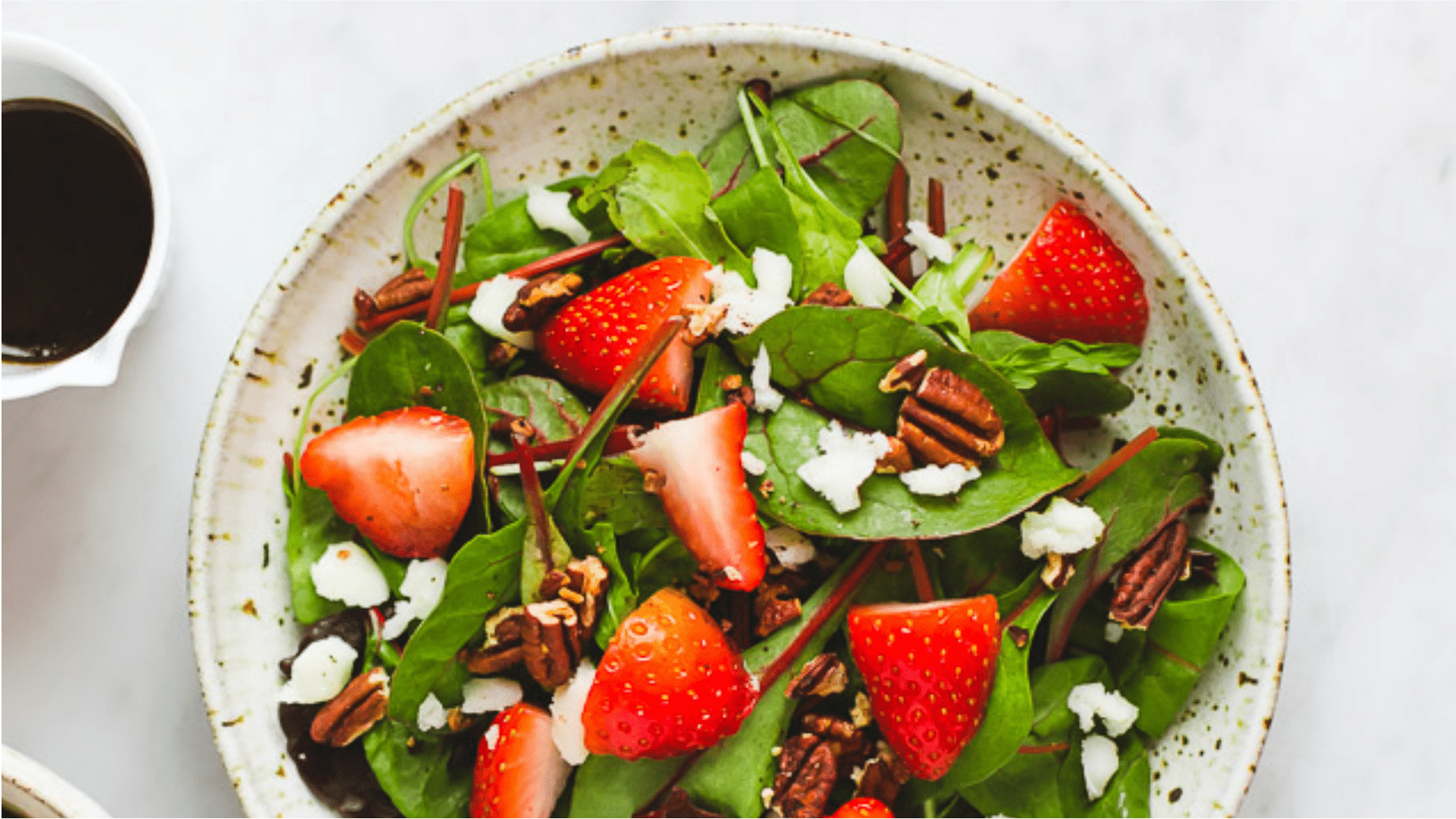 Contraste e Sofisticação: Integrando a Alface Frisée para Paladares Exigentes - inspiração 1