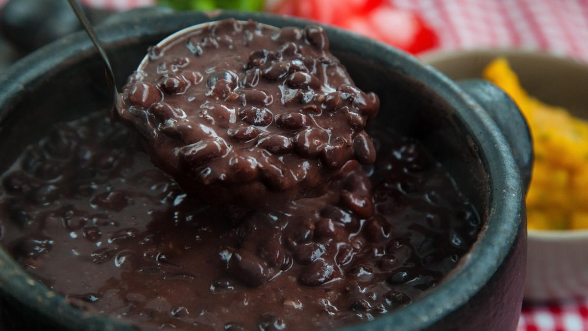 Ossos Fortes, Coração Protegido: Minerais Essenciais no Feijão Preto - inspiração 1