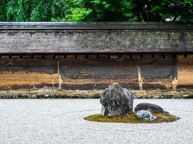 Paleta de Cores Terrosas para um Refúgio Wabi-Sabi