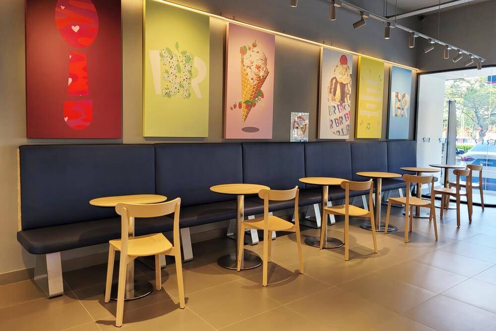 5 ideias de títulos:
1. Açaizeiro: Da Amazônia para o Mundo - Tudo Sobre a Palmeira do Açaí
2. Cultivo e Produção de Açaí: Guia Completo para Agricultores
3. Além do Fruto: Os Diversos Usos do Açaizeiro na Economia e Cultura
4. Ciclo de Vida do Açaizeiro: Do Plantio à Colheita e Entressafra
5. Açaí Branco vs. Açaí Roxo: Entenda as Diferenças e Características