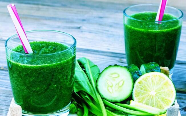 5 Alimentos Incríveis para Clarear Olheiras Naturalmente