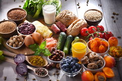 5 ideias de títulos:
1. As Melhores Fontes de Vitaminas do Complexo B: Um Guia Completo
2. Vitamina B12: Por Que é Essencial e Onde Encontrá-la?
3. Vitaminas do Complexo B para Energia e Saúde Mental
4. Guia Prático: Alimentos Ricos em Vitaminas do Complexo B
5. Veganismo e Vitaminas do Complexo B: Fontes e Cuidados