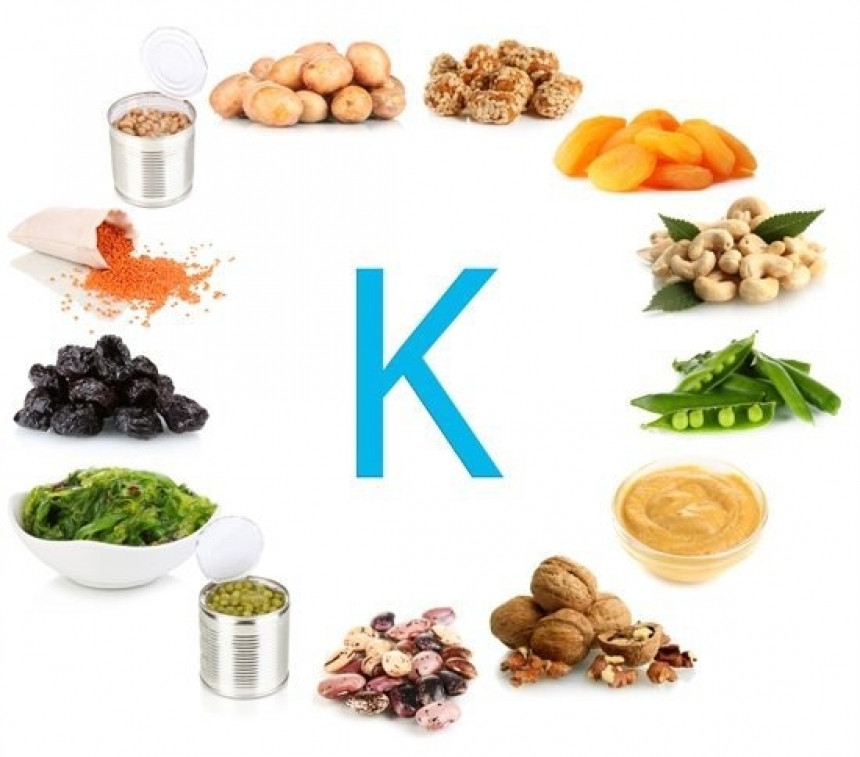 5 ideias de títulos:
1. Vitamina K: O Guia Completo de Fontes e Benefícios
2. Descubra os Alimentos Essenciais para a Saúde Óssea e Coagulação Sanguínea
3. Vitamina K1 vs. K2: Entenda as Diferenças e Onde Encontrá-las
4. Alimentos Ricos em Vitamina K: Um Prato Cheio de Saúde
5. Vitamina K e Anticoagulantes: O Que Você Precisa Saber