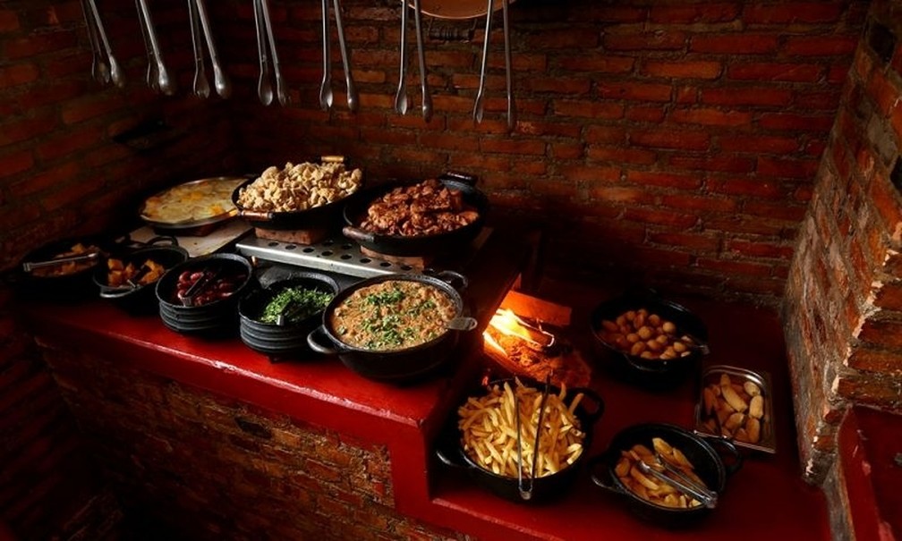 PF e Executivo)
2. Descubra os Melhores Restaurantes de Comida Caseira em Fortaleza
3. Almoço Econômico em São José dos Pinhais: Pratos Feitos a Partir de R$21