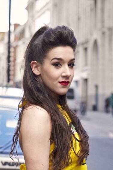 erros comuns ao montar um look anos 60 feminino