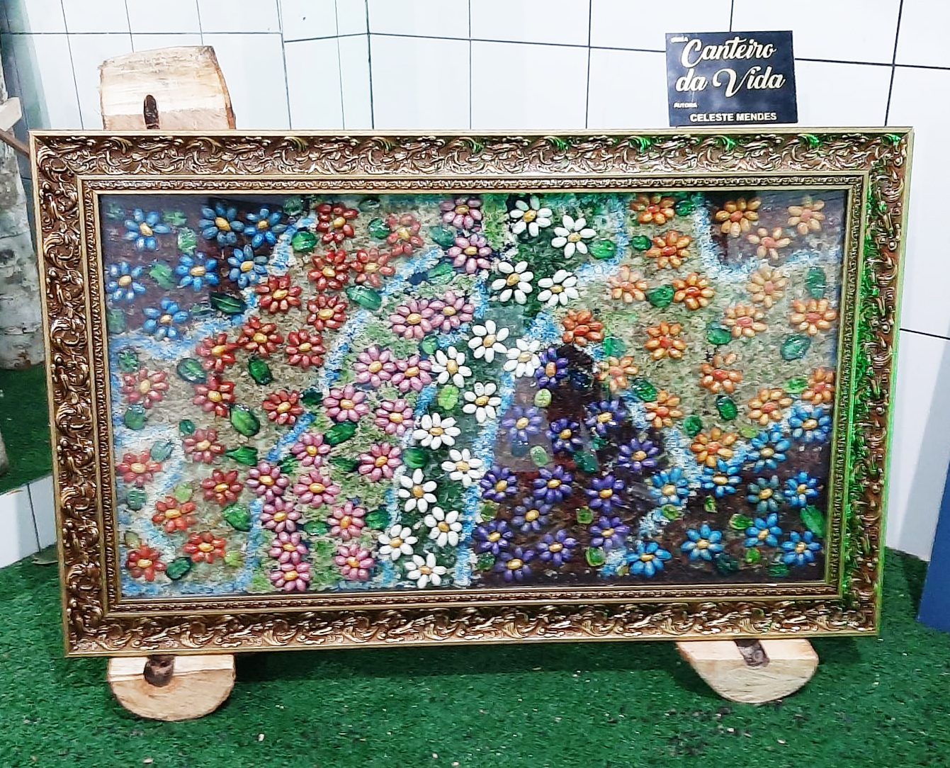 Decoração sazonal com materiais colhidos da natureza