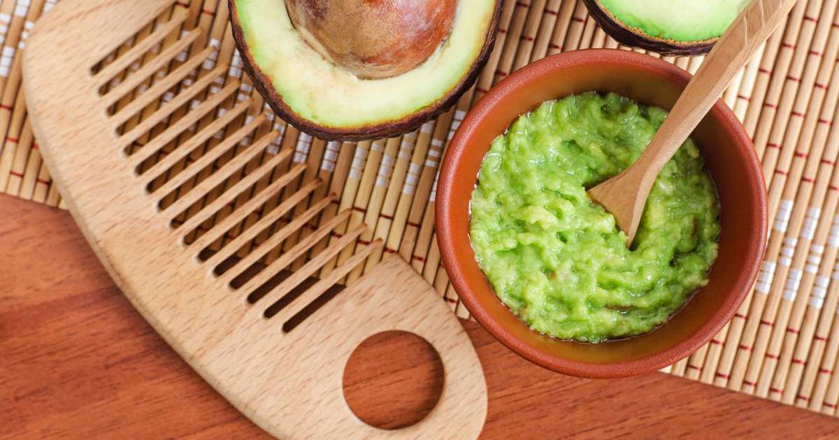 Como Combater o Frizz com Ingredientes Naturais