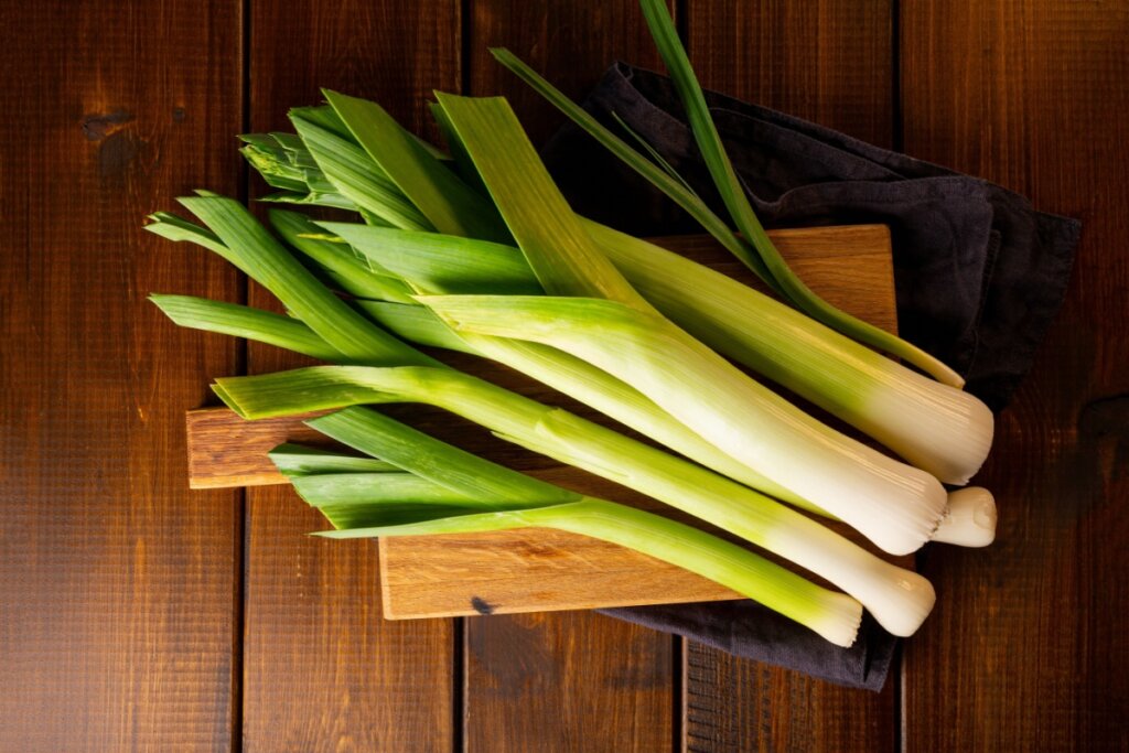 benefícios do alho poró