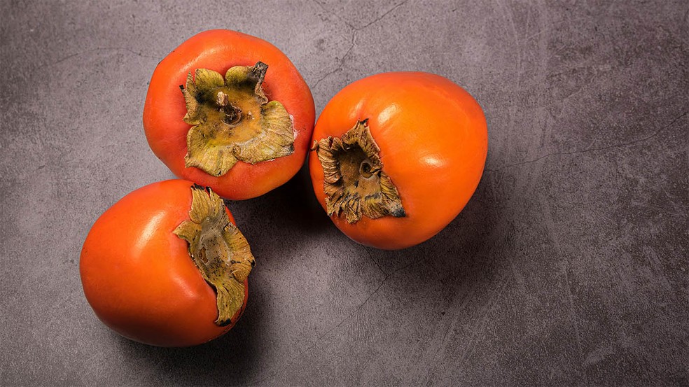 benefícios do caqui café