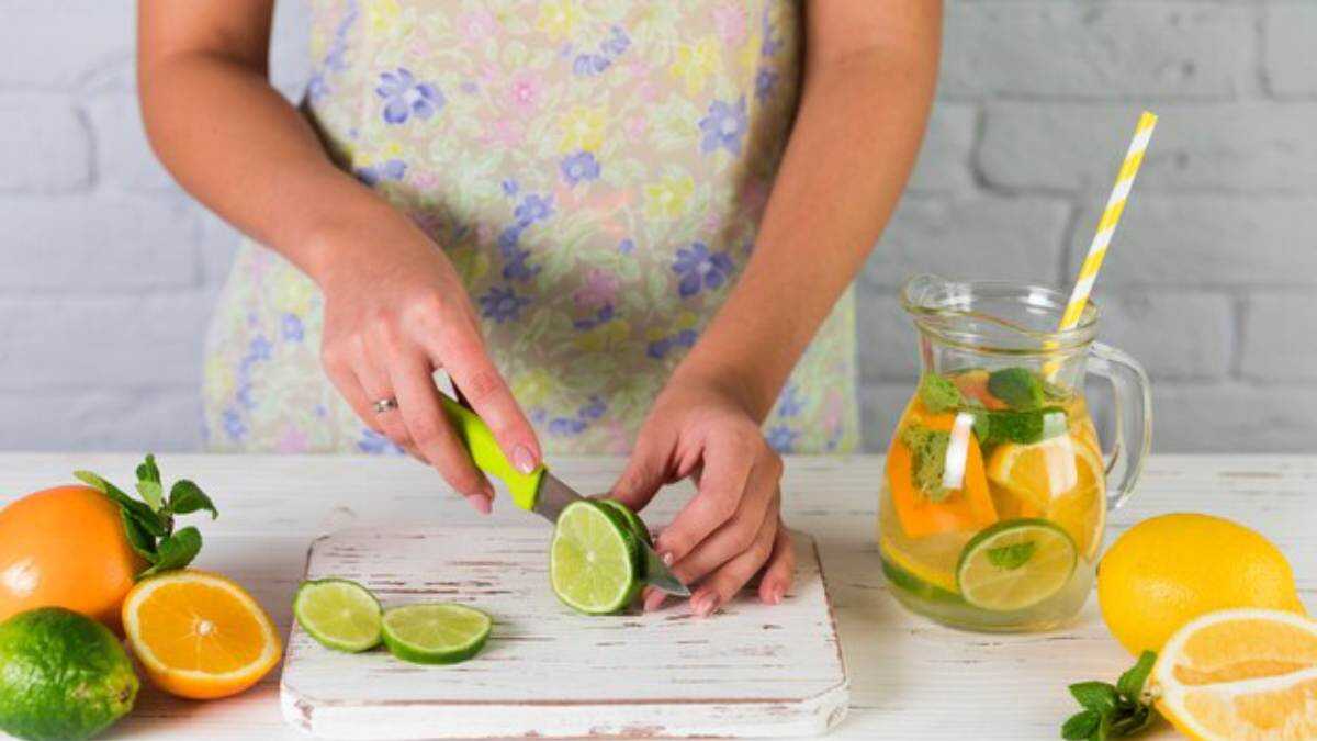 Como a Água com Limão Ajuda na Hidratação Diária