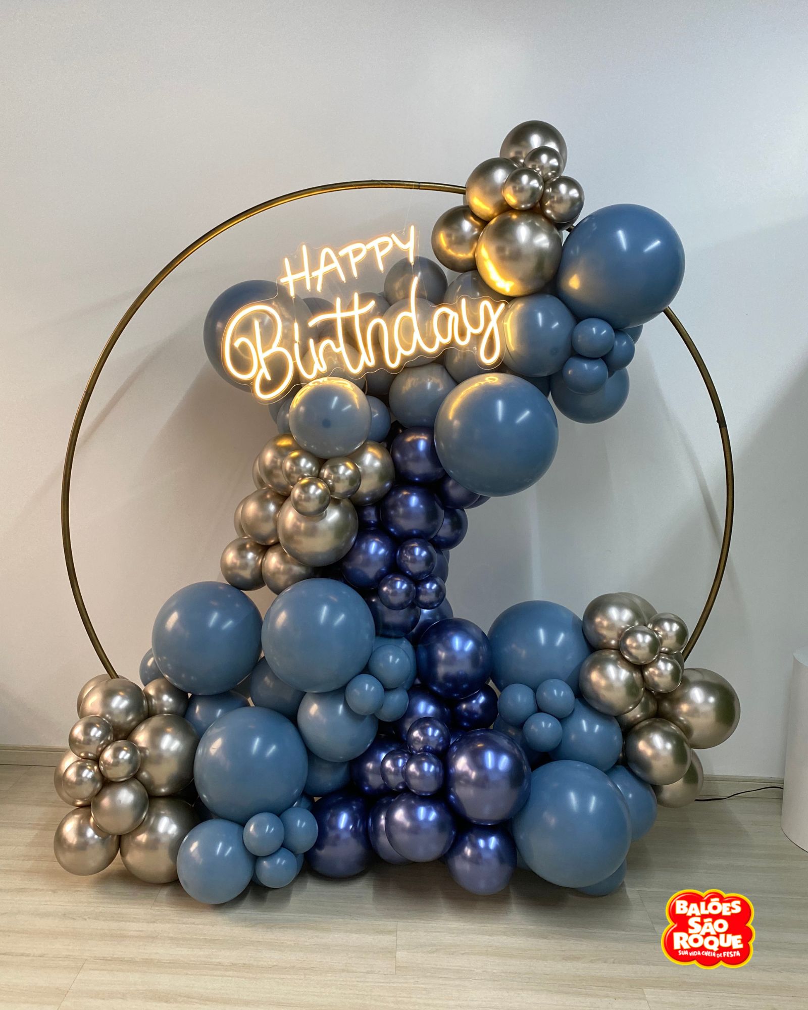 ideias criativas bolas decorativas para sala