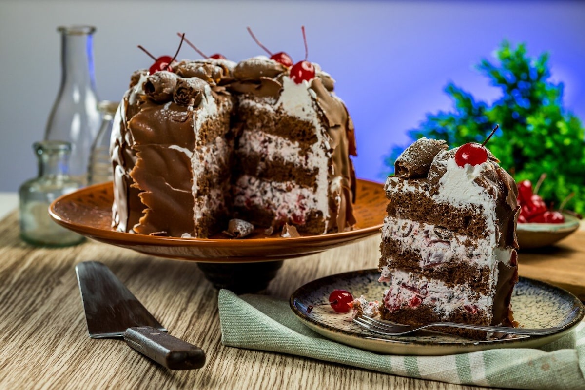 como fazer rosetas chantilly bolo floresta negra