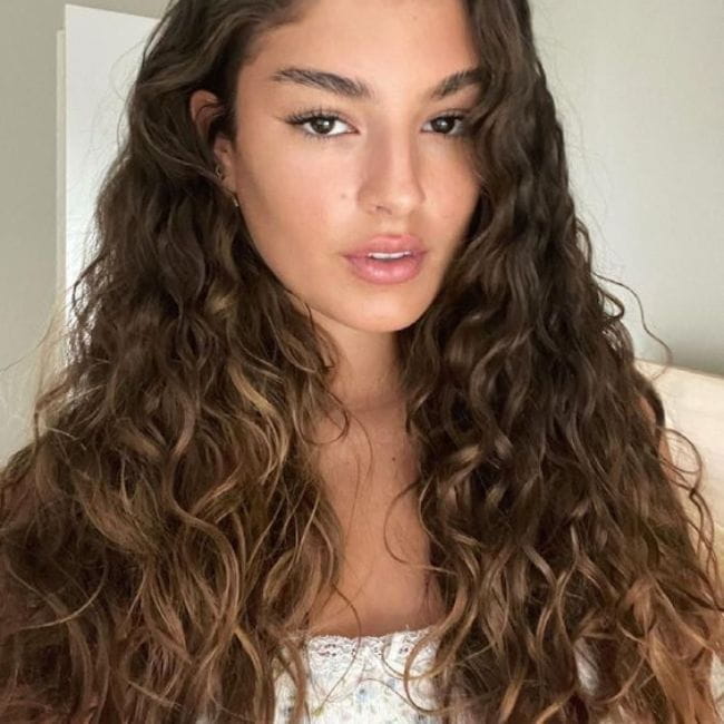 como evitar frizz no cabelo ondulado 2b