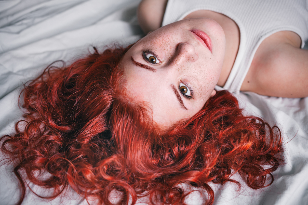 cabelo vermelho acobreado escuro vs ruivo claro