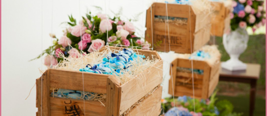 caixote de madeira para mesa do bolo festa infantil