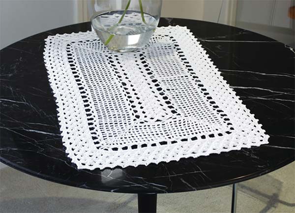quanto custa um centro de mesa croche comprido artesanal
