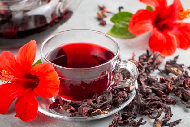 Chá de Hibisco com Gengibre: Receita e Benefícios