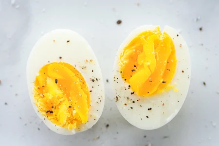 comer ovo todo dia faz mal para o fígado