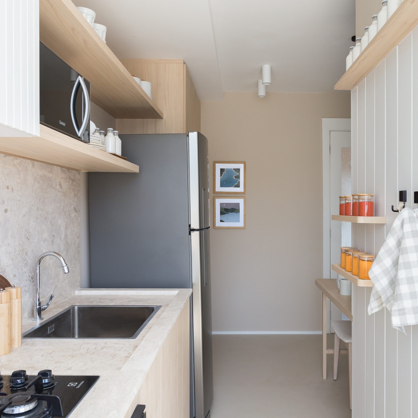 como arrumar a cozinha pequena