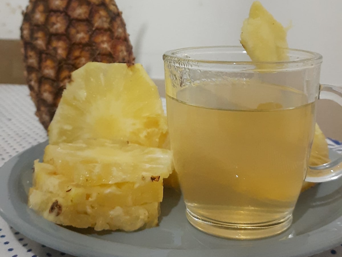 Receita Completa: Chá de Casca de Abacaxi com Gengibre e Canela