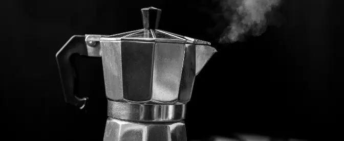 como limpar a cafeteira italiana (moka)