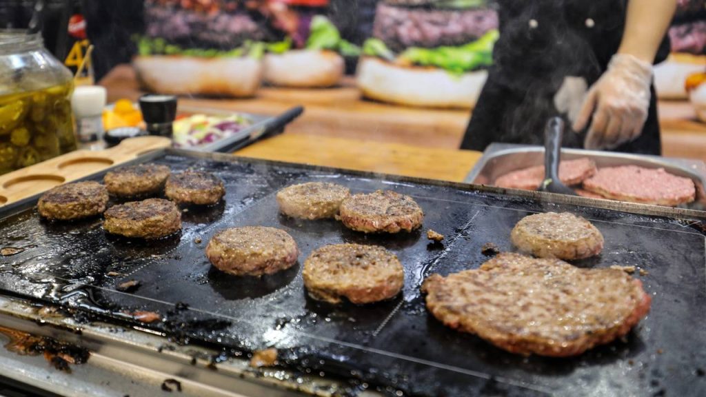 Receitas Caseiras para Limpar Chapa de Lanches: Eficácia e Economia