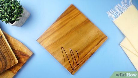 erros comuns ao tentar tirar mancha de caneta da madeira