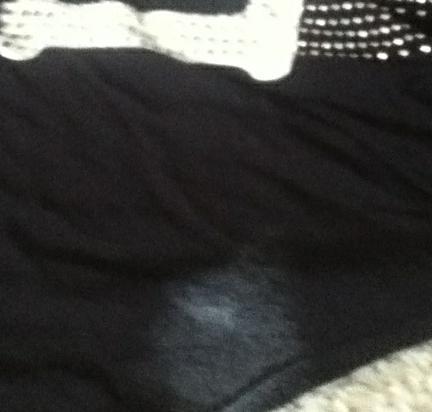 como tirar mancha de desodorante antigo da roupa