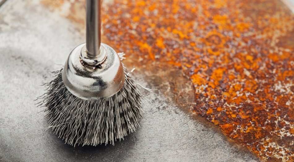 como tirar mancha de ferrugem de faca de cozinha