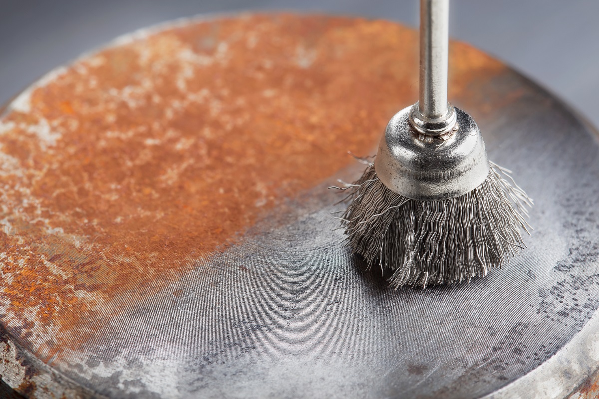 Aço Carbono vs. Inox: Qual Faca Enferruja Mais Fácil e Como Cuidar