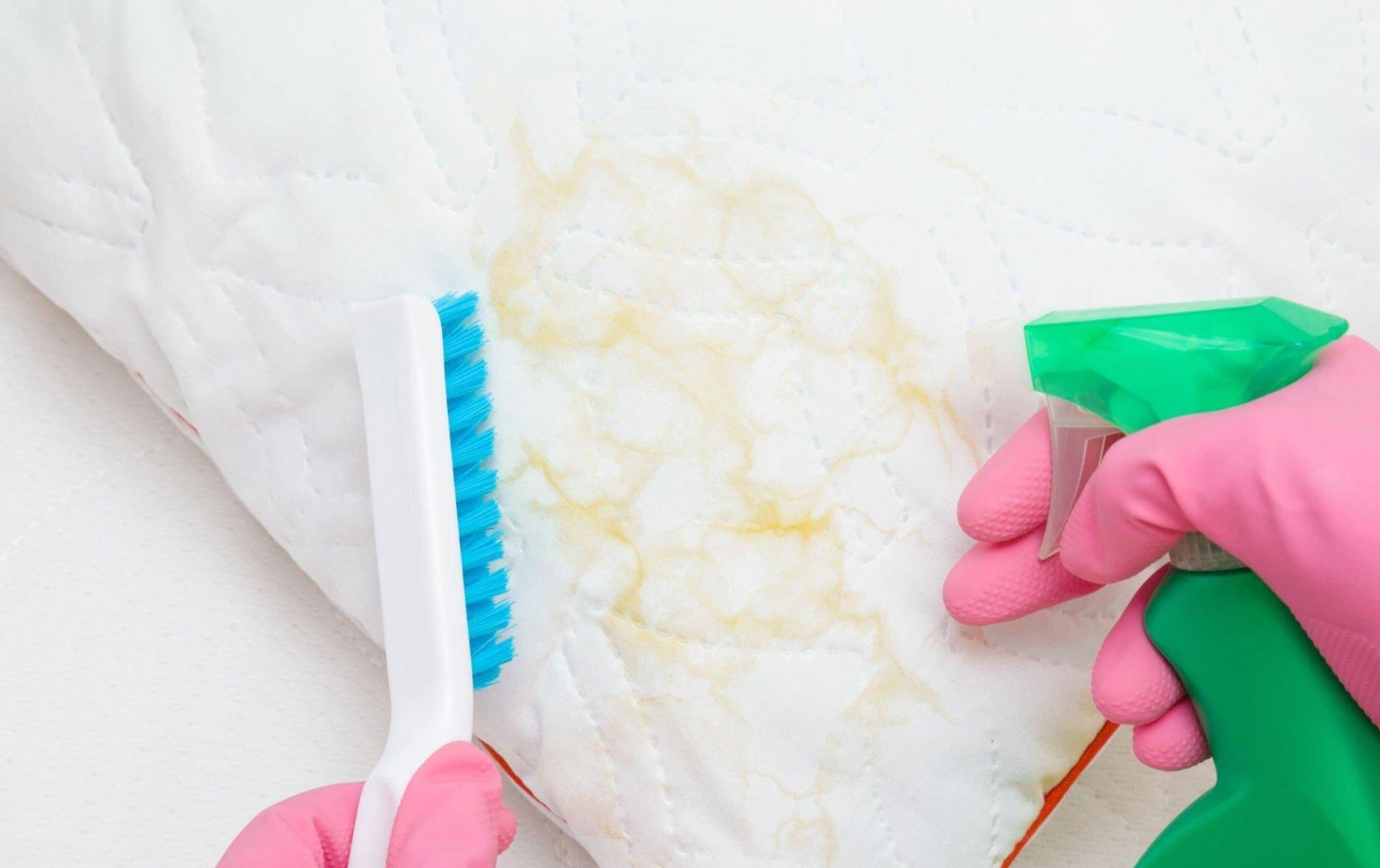 melhores produtos para tirar mancha de óleo de massagem do lençol