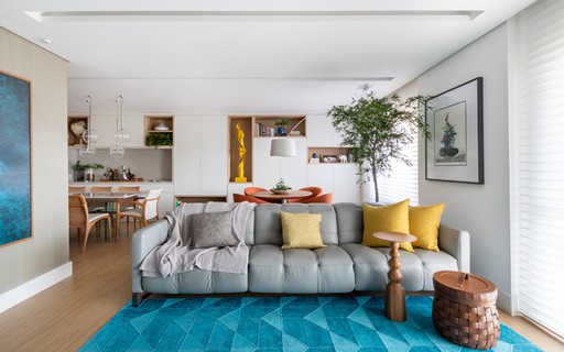 erros ao escolher manta e almofada para sofá cinza