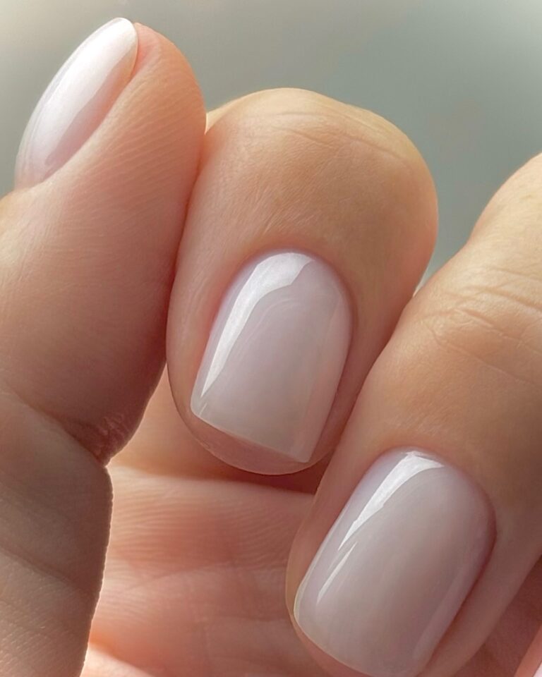 ideias de cores para unhas curtas elegantes