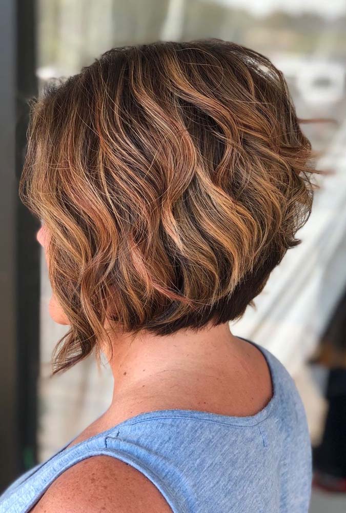 corte de cabelo degradê feminino ondulado