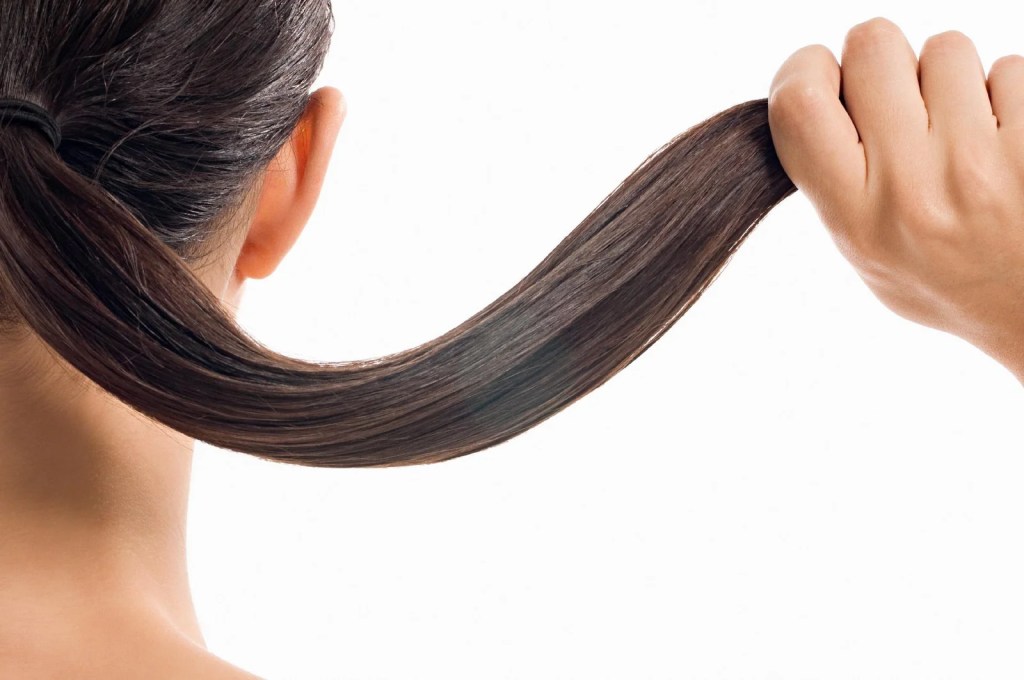 erros ao cortar cabelo fino e ralo feminino