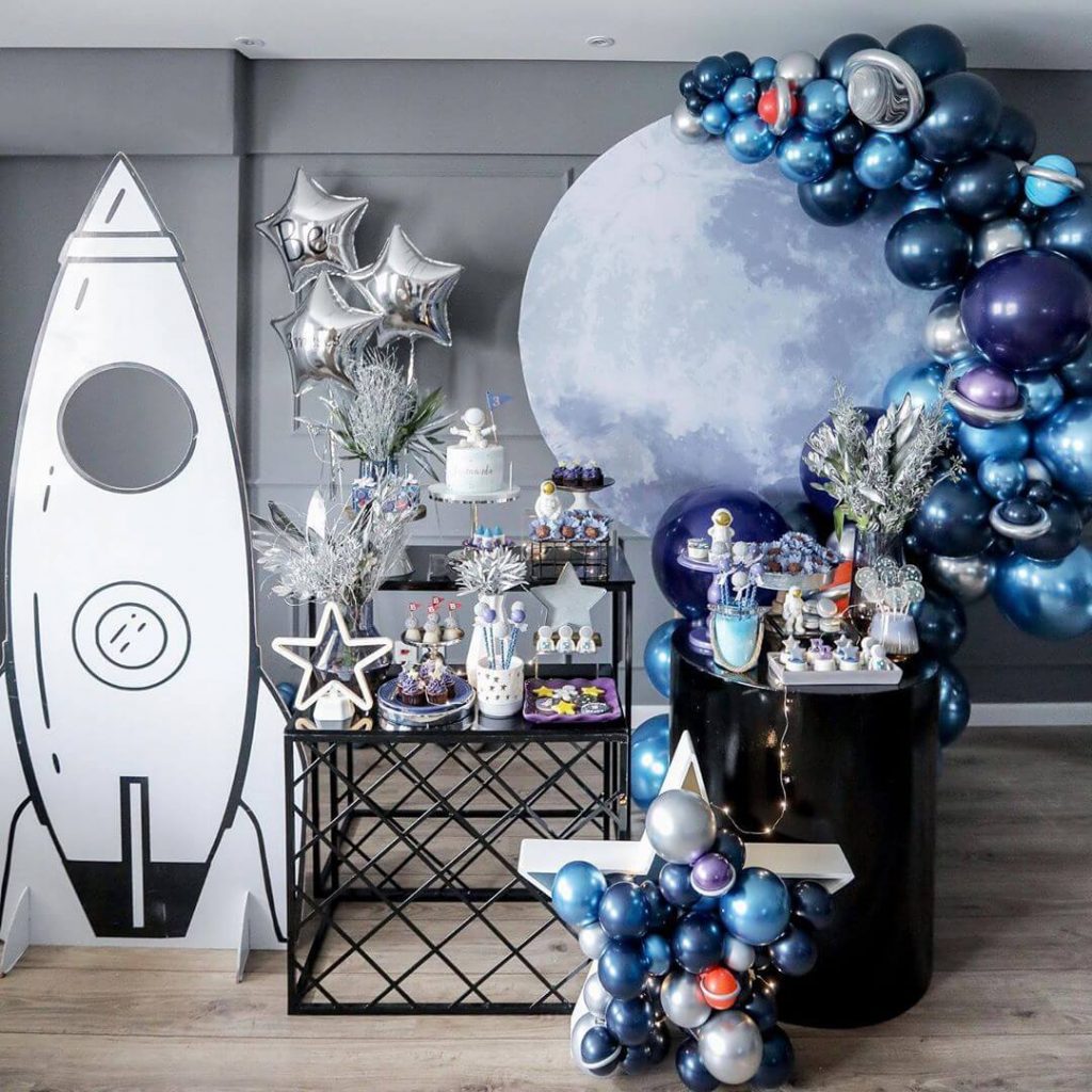 ideias criativas decoração festa astronauta infantil